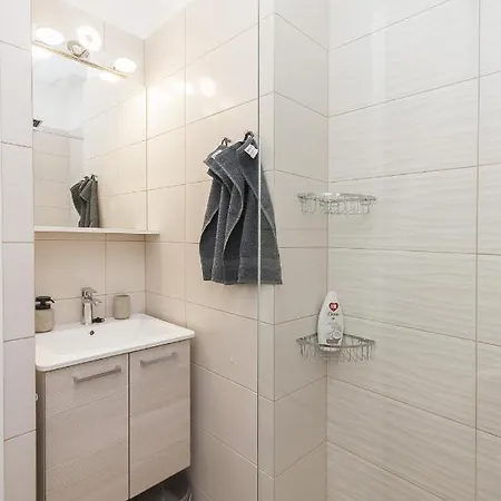 Apartment White Angel Omis